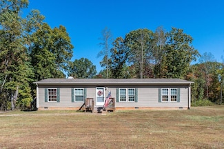 3418 Salem Rd, Spout Spring, VA 24593