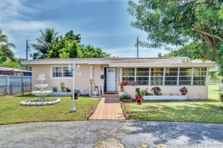 570 NE 175th St, North Miami Beach, FL 33162