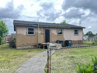 1158 Dorothy St, Kingsport, TN 37660
