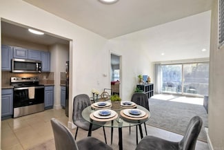 1350 N Escondido Blvd Unit 12, Escondido, CA 92026
