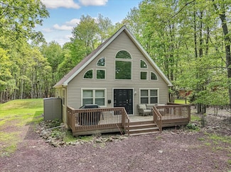 186 Brier Crest Rd, Blakeslee, PA 18610