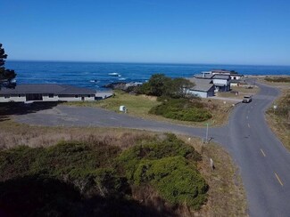 5 Gull Point, Shelter Cove, CA 95589