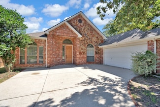 3217 Hidden Springs Dr, Corinth, TX 76210