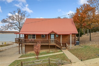 335 Crown Rd, Diamond City, AR 72644