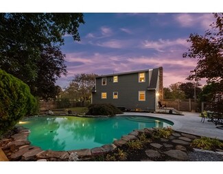 1 Dineen Cir, Maynard, MA 01754