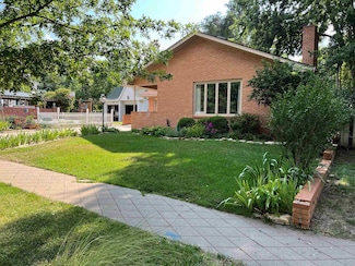 415 State St, Larned, KS 67550