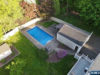111 Herbert Ave, Closter, NJ 07624