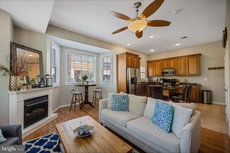 128 South St Unit C, Philadelphia, PA 19147