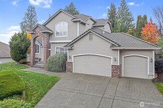 1811 Crystal Lane Loop SE, Puyallup, WA 98372