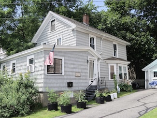 4 Amherst St, Augusta, ME 04330