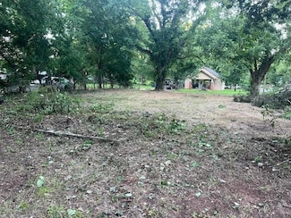 502 N Carr Ave, Wynnewood, OK 73098