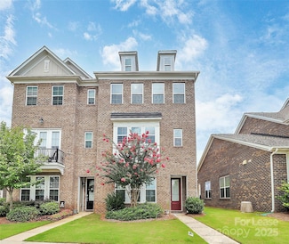 11443 Red Rust Ln, Charlotte, NC 28277