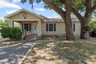 2909 Malcolm St, Fort Worth, TX 76112