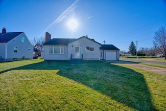 529 W 4th Ave, Keewatin, MN 55753