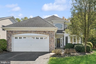 1 Schindler Ct, Somerset, NJ 08873