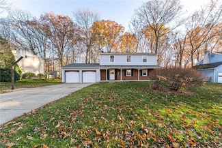 1244 Arndale Rd, Stow, OH 44224