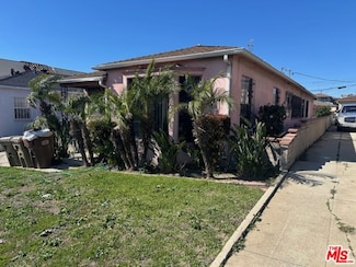 1735 W 108th St, Los Angeles, CA 90047