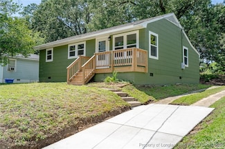 936 Fleetwood Dr, Fayetteville, NC 28305