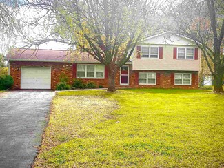 100 Cooper Dr, Stuarts Draft, VA 24477