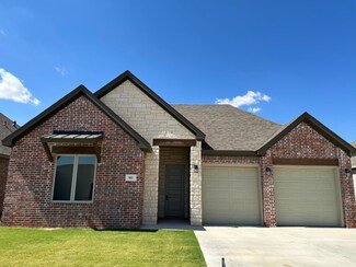 901 N Grover Ave, Lubbock, TX 79416