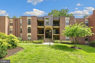 8310 Tobin Rd Unit 8310-22, Annandale, VA 22003