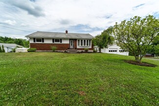 2525 Bolles Hill Rd, Apalachin, NY 13732