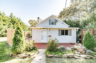 5840 Quaker Pkwy, Lynchburg, VA 24502
