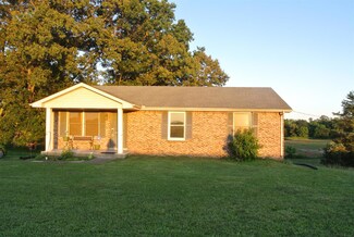 4021 Mcgregor Rd, Adams, TN 37010
