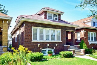 2936 N Long Ave, Chicago, IL 60641