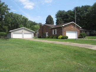 103 Morningside Dr, Marietta, OH 45750
