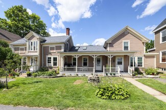 35 Shepard St, Bath, ME 04530