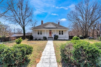 704 2nd Ave, Lawrenceville, VA 23868