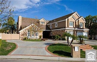 27662 Pinestrap Cir, Laguna Hills, CA 92653