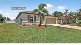 435 SW Fields Ave, Port Saint Lucie, FL 34953