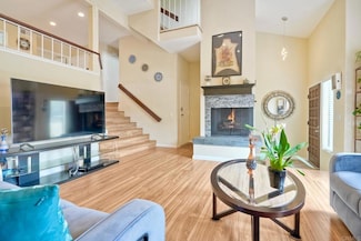 3304 Caminito Eastbluff Unit 143, La Jolla, CA 92037