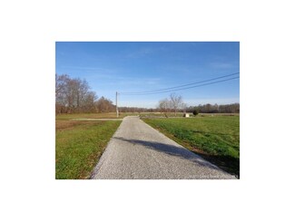 8574 E County Road 925 S, Austin, IN 47102
