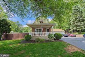 3082 Pricetown Rd, Temple, PA 19560