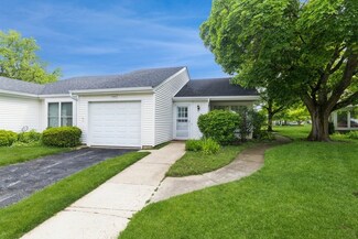 7308 Lynda Ct Unit 220, Fox Lake, IL 60020