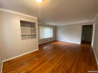 20609 Westhampton Ave, Southfield, MI 48075