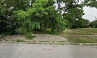 5640 S La Salle St, Chicago, IL 60621
