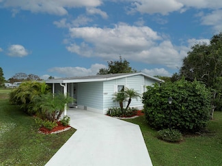 3049 Satinleaf Ln, Port Saint Lucie, FL 34952