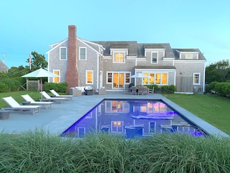 24 Nonantum Ave, Nantucket, MA 02554