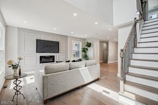 223 Victor St, Scotch Plains, NJ 07076