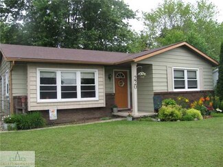 220 Dunham St, Sunfield, MI 48890