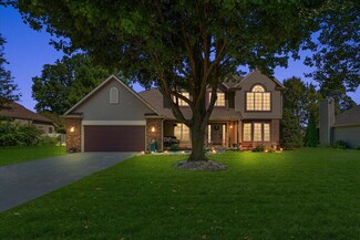 1371 Old Farm Ln, Saint Joseph, MI 49085