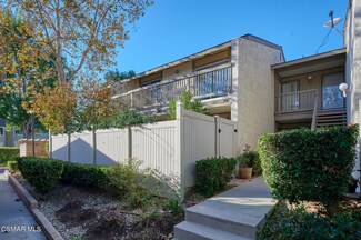 15210 Campus Park Dr Unit B, Moorpark, CA 93021