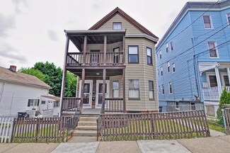 31 Moreland St, Somerville, MA 02145
