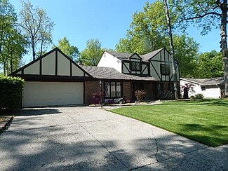 6504 Centerton Dr, Fort Wayne, IN 46815