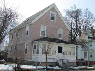560 Park St, Dorchester Center, MA 02124