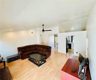 1962 Revere Ct, Vista, CA 92081